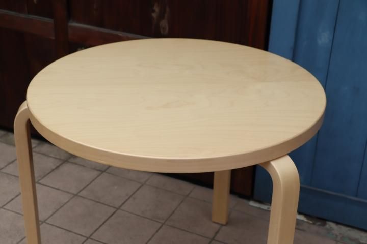 Artek / 90C テーブル　バーチ 販売終了】90C テーブル | Artek (アルテック)