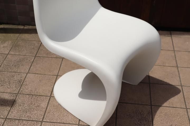Vitra(ヴィトラ)のヴェルナー・パントンデザイン、パントン Vitra(ヴィトラ)のヴェルナー・パントンデザイン、パントン