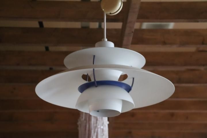 louis poulsen(ルイスポールセン)の名作ペンダントライトPH5 louis poulsen(ルイスポールセン)の名作ペンダントライトPH5