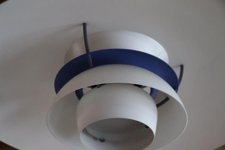 louis poulsen(ルイスポールセン)の名作ペンダントライトPH5 louis poulsen(ルイスポールセン)の名作ペンダントライトPH5
