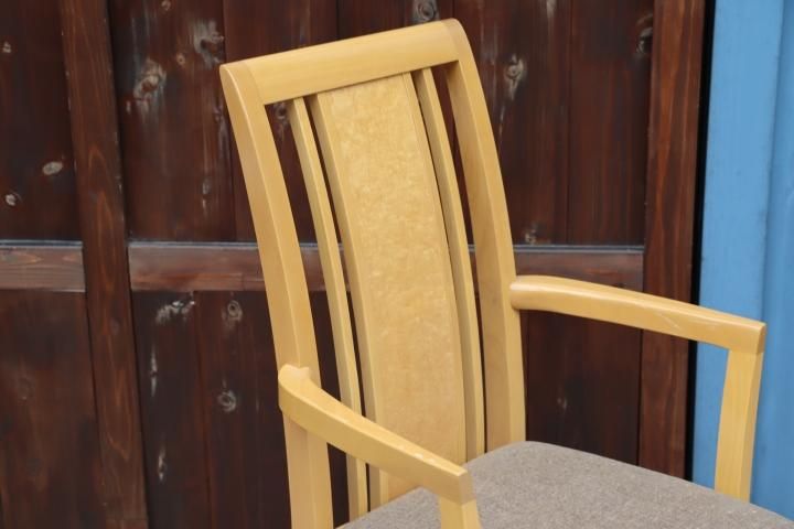 IDC OTSUKA(大塚家具)で取り扱われていた稀少なバーズアイ