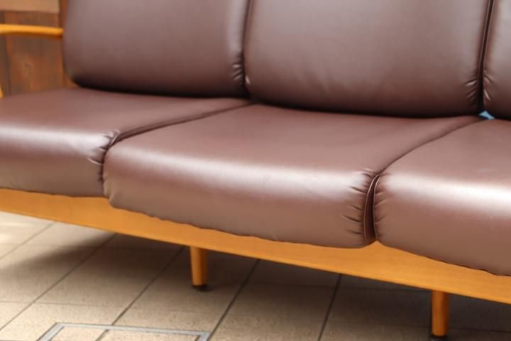 【飛騨産業 】キツツキ クレセント 3人掛けソファ　トリプル 飛騨産業 】キツツキ クレセント 3人掛けソファ トリプル - メルカリ