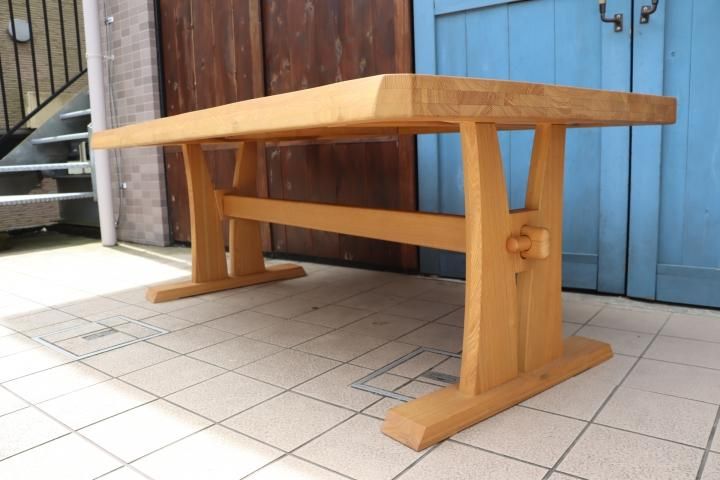 【ナガノインテリア】ダイニングテーブル　タモ無垢材　W835×D1350 NAGNO INTERIOR(ナガノインテリア)のタモ無垢材を使用したダイニング