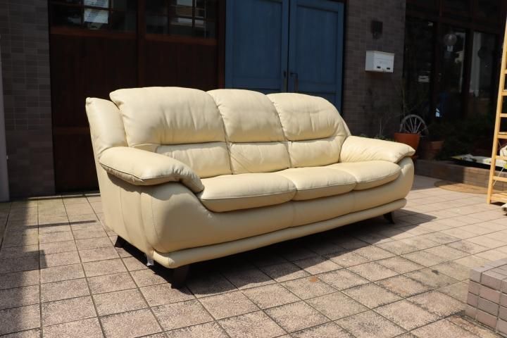 値下げ/IDC OTSUKA(大塚家具)のオースチン 総革張り3人掛け 値下げ/IDC OTSUKA(大塚家具)のオースチン 総革張り3人掛け