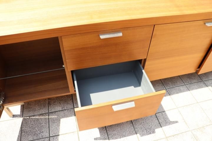 北欧デンマークのBoConcept(ボーコンセプト)のウォールナット 北欧デンマークのBoConcept(ボーコンセプト)のウォールナット
