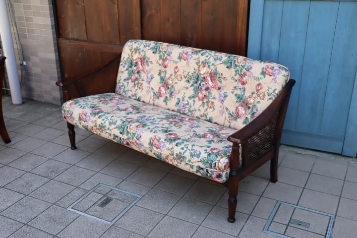 展示品◇Karimoku(カリモク家具)のCOLONIAL(コロニアル)シリーズ 展示品◇Karimoku(カリモク家具)のCOLONIAL(コロニアル)シリーズ