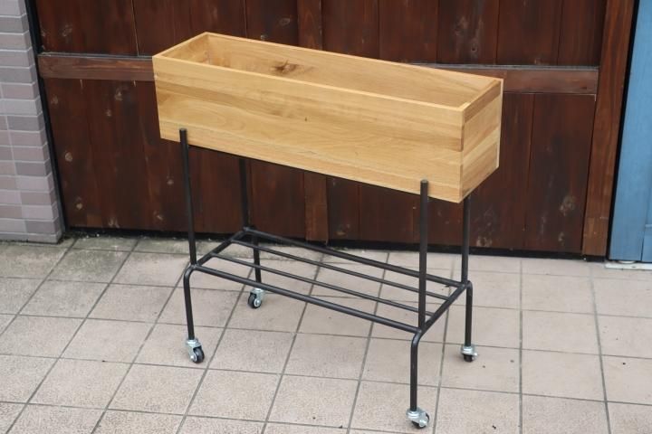 CRASH GATE(クラッシュゲート)のGRIT(グリット) プランターワゴンです