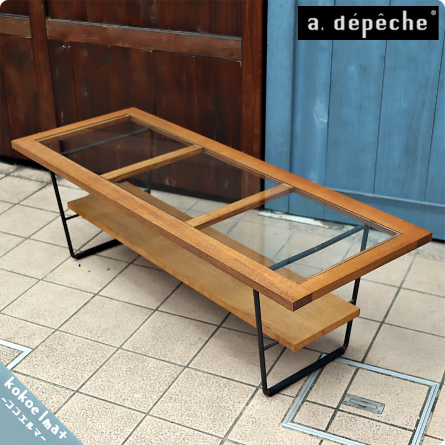 a.depeche(アデペシュ)のインダストリアルな雰囲気のリビングテーブル