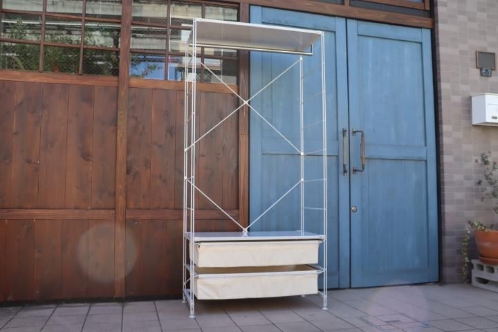 無印良品(MUJI)のワードローブバー付スチールユニットシェルフ