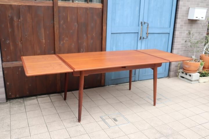 Andreas Tuck(アンドレアス・トック)社の Hans.J.Wegner(ハンス Andreas Tuck(アンドレアス・トック)社の Hans.J.Wegner(ハンス