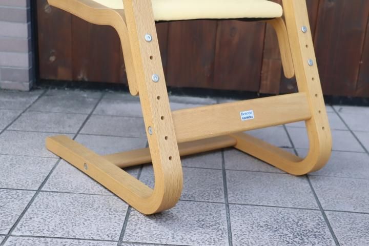 karimoku(カリモク家具)とBenesse(ベネッセ)のコラボ商品 集中力