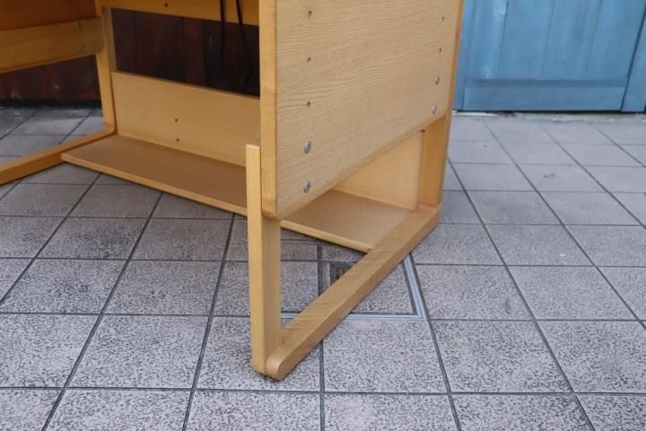 値下げ/karimoku(カリモク)とBenesse(ベネッセ)のコラボ商品 値下げ/karimoku(カリモク)とBenesse(ベネッセ)のコラボ商品