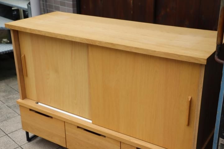 a.depeche(アデペシュ) splem(スプレム) サイドボードです。/オーク材