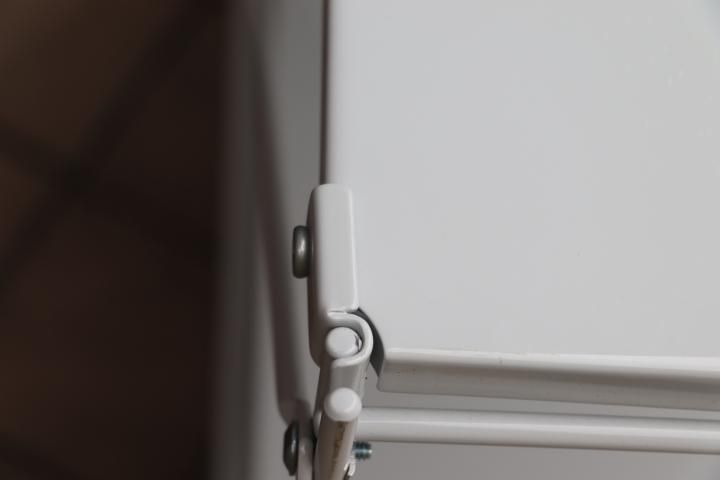 無印良品(MUJI)の人気の4段スチールユニットシェルフです!2人 無印良品(MUJI)の人気の4段スチールユニットシェルフです!2人