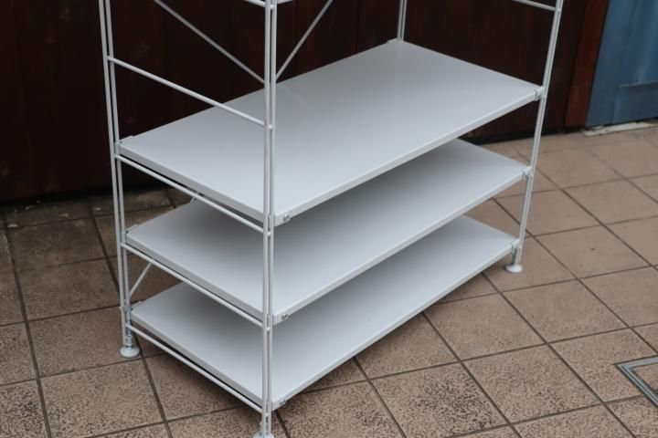 無印良品(MUJI)の人気の4段スチールユニットシェルフです!2人 無印良品(MUJI)の人気の4段スチールユニットシェルフです!2人