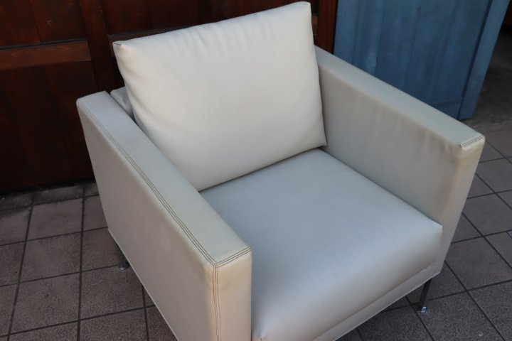高級ブランドCassina ixc.(カッシーナ イクスシー)のBOX small sofa 