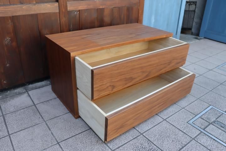 人気の無印良品(MUJI)のウォールナット材 スタッキング 人気の無印良品(MUJI)のウォールナット材 スタッキング