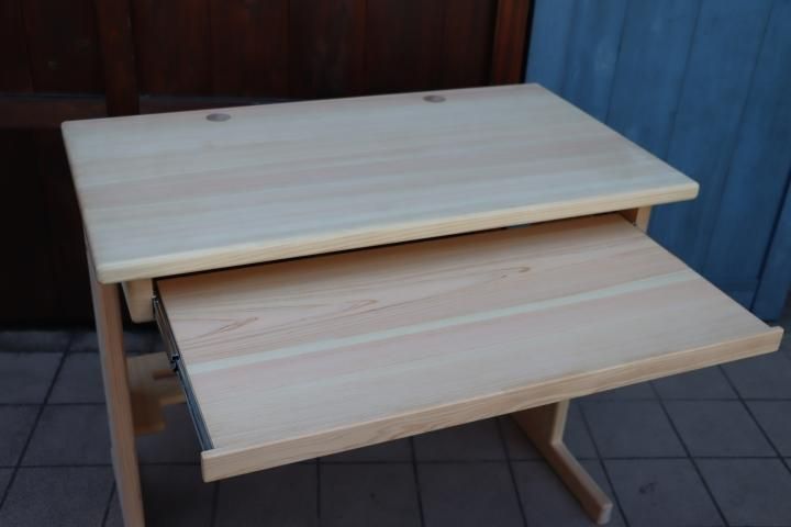 ヒノキ、杉無垢家具の専門メーカーhinoki craft(ヒノキクラフト