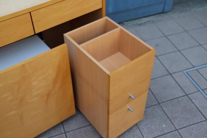 無印良品(MUJI)の希少なメープル材を使用したドレッサーセット 無印良品(MUJI)の希少なメープル材を使用したドレッサーセット