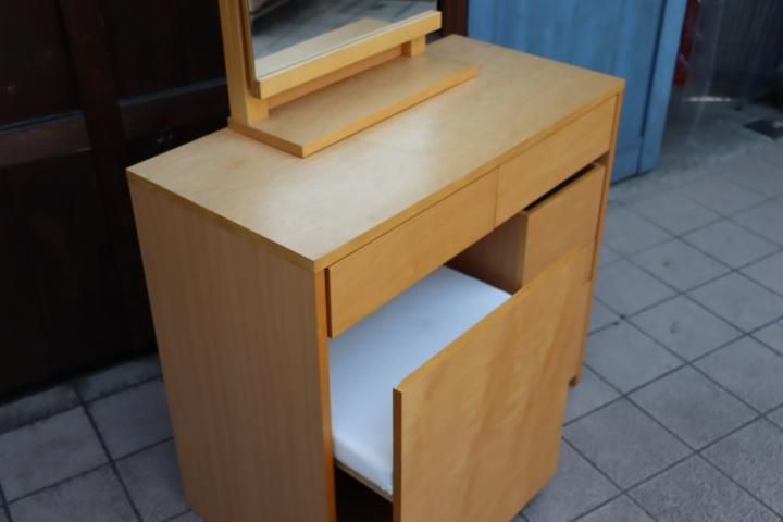 無印良品(MUJI)の希少なメープル材を使用したドレッサーセット 無印良品(MUJI)の希少なメープル材を使用したドレッサーセット