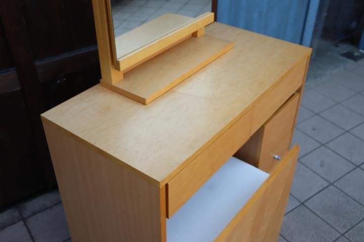 無印良品(MUJI)の希少なメープル材を使用したドレッサーセット 無印良品(MUJI)の希少なメープル材を使用したドレッサーセット