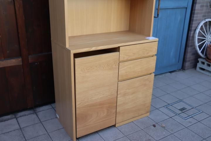 値下げ/人気の無印良品(MUJI)のオーク材 カップボードです 値下げ/人気の無印良品(MUJI)のオーク材 カップボードです