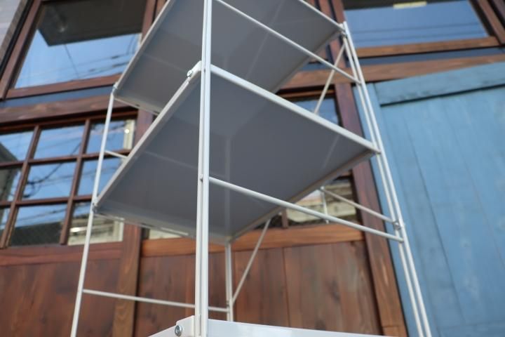 無印良品(MUJI)の人気の5段スチールユニットシェルフです!2人 無印良品(MUJI)の人気の5段スチールユニットシェルフです!2人