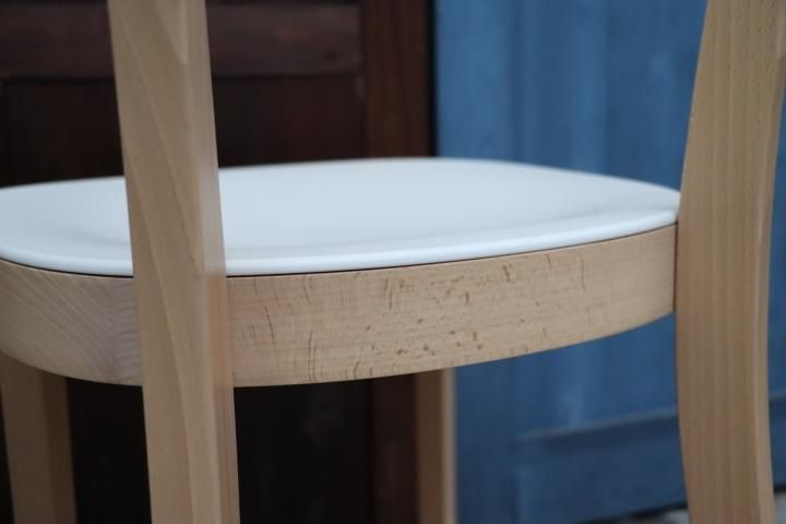 展示品◇Vitra(ヴィトラ)社のジャスパー・モリソンデザインBasel 展示品◇Vitra(ヴィトラ)社のジャスパー・モリソンデザインBasel