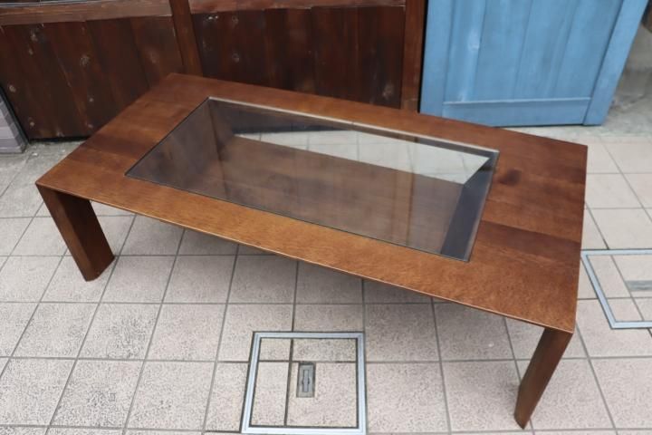 カリモク リビング　センターテーブル　ガラストップ　オーク karimoku(カリモク家具)のオーク材を使用したTU4760 センター
