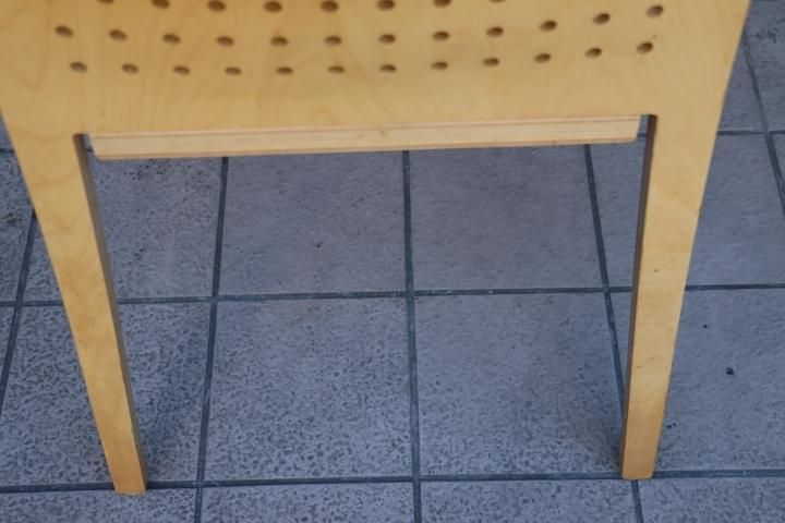 THONET(トーネット)社の曲木を使用したアームチェアーです THONET(トーネット)社の曲木を使用したアームチェアーです