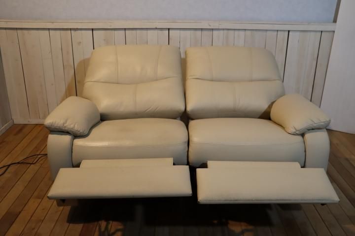 IDC OTSUKA(大塚家具)のSARA(サラ) 本革 電動リクライニング IDC OTSUKA(大塚家具)のSARA(サラ) 本革 電動リクライニング