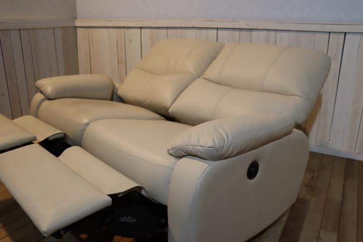 IDC OTSUKA(大塚家具)のSARA(サラ) 本革 電動リクライニング IDC OTSUKA(大塚家具)のSARA(サラ) 本革 電動リクライニング