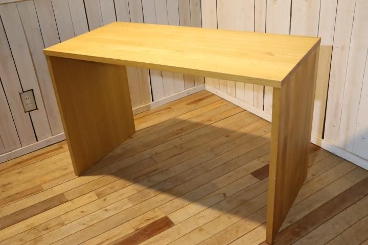 無印良品(MUJI)の人気のオーク材無垢材 パーソナルデスク 無印良品(MUJI)の人気のオーク材無垢材 パーソナルデスク