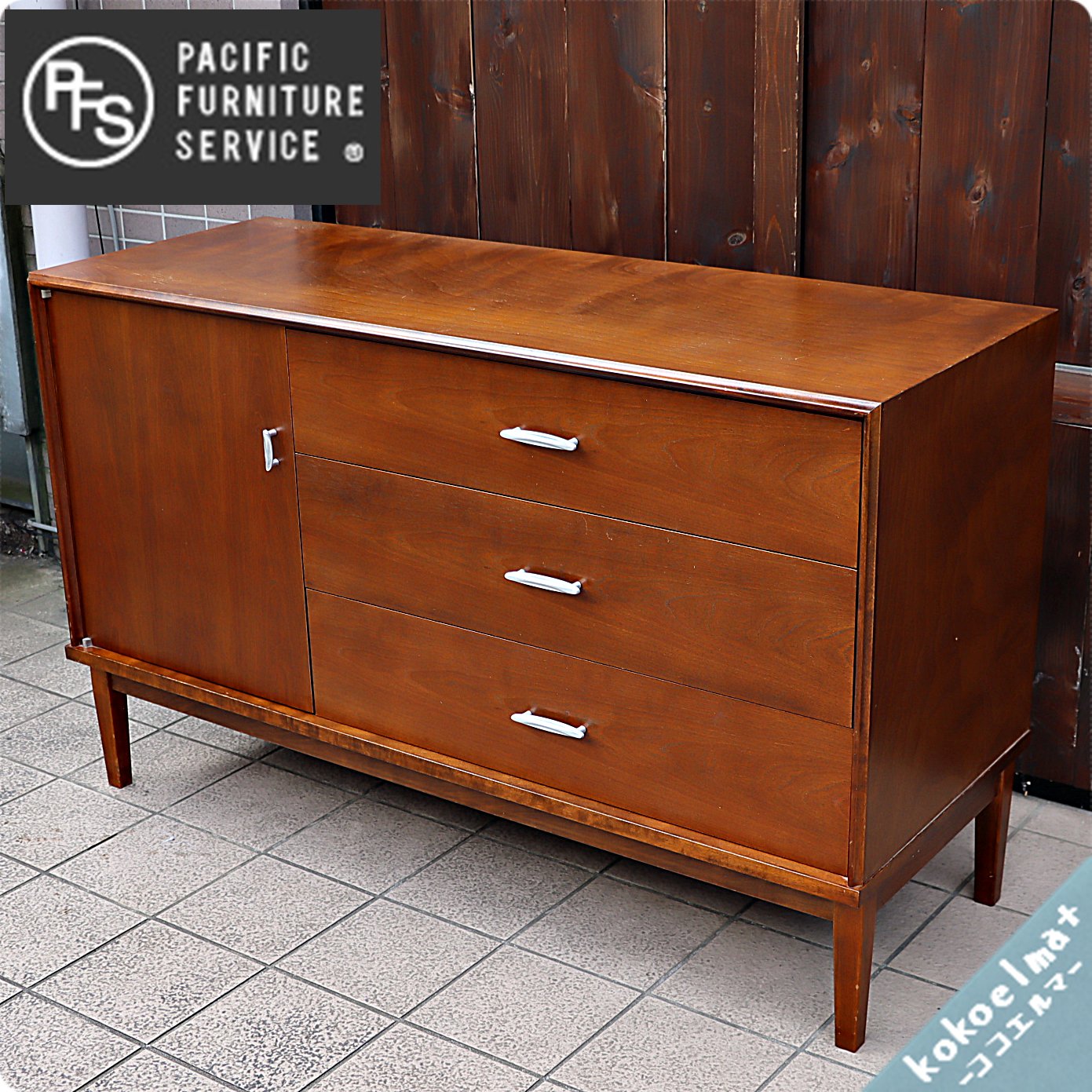 PACIFIC FURNITURE SERVICE(パシフィックファニチャー 