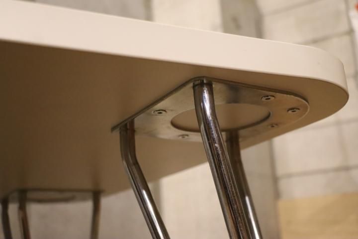 イタリアのデザイナーズ家具ブランドKARTELL(カルテル)の イタリアのデザイナーズ家具ブランドKARTELL(カルテル)の