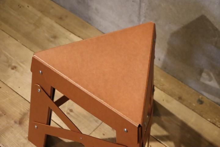 shigeki fujishiro designのeffel(エッフェル) スツール Brick