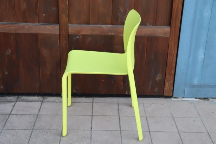値下げ/イタリアMAGIS(マジス)社のCHAIR FIRST(チェア ファースト