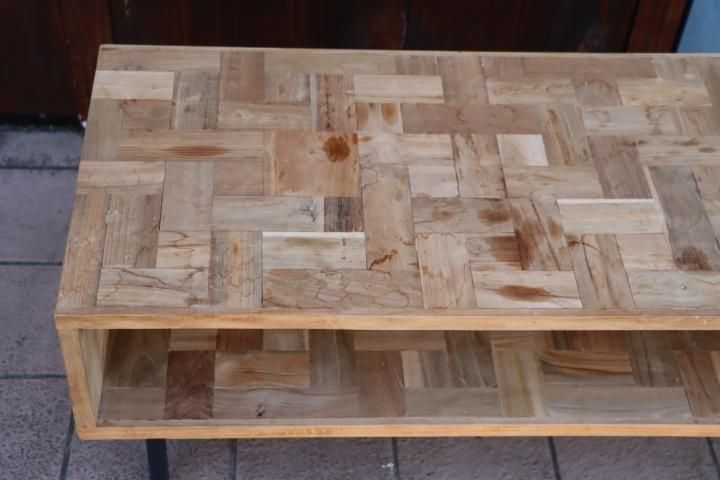 ACME FURNITURE(アクメファニチャー)のTROY(トロイ)コーヒー ACME FURNITURE(アクメファニチャー)のTROY(トロイ)コーヒー