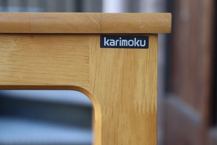値下げ/国内老舗家具メーカーkarimoku(カリモク家具)の電話台/シンプル
