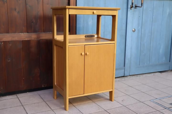 値下げ/国内老舗家具メーカーkarimoku(カリモク家具)の電話台/シンプル