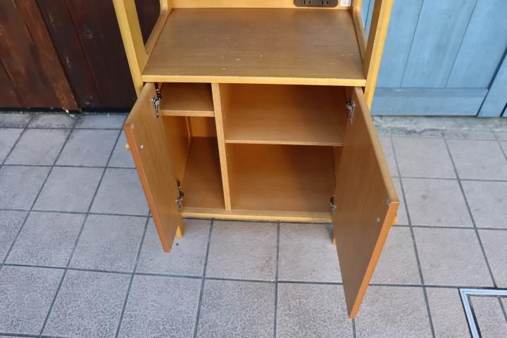 値下げ/国内老舗家具メーカーkarimoku(カリモク家具)の電話台/シンプル