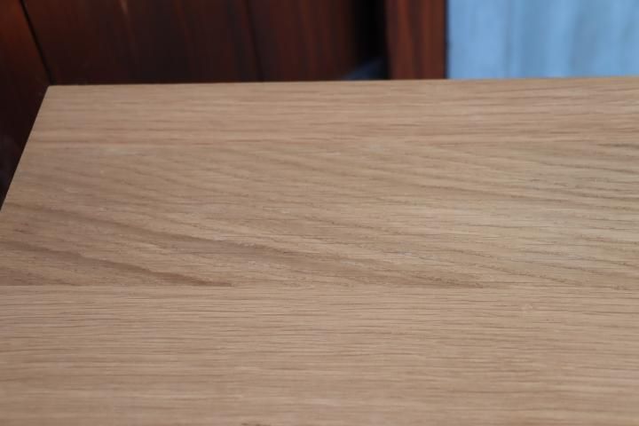 人気のMUJI(無印良品)のオーク材 薄型ラック・16cm・コーナー用 人気のMUJI(無印良品)のオーク材 薄型ラック・16cm・コーナー用