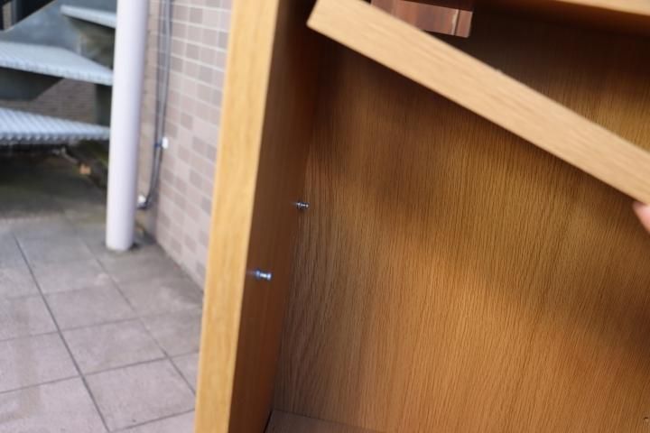 人気のMUJI(無印良品)のオーク材 薄型ラック・16cm・コーナー用 人気のMUJI(無印良品)のオーク材 薄型ラック・16cm・コーナー用