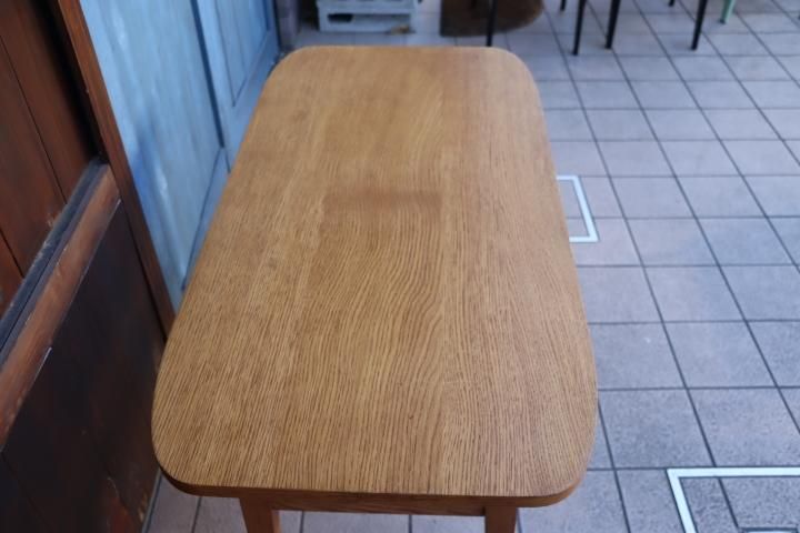人気のunicoウニコのKURT(クルト)シリーズのカフェテーブルです 人気のunicoウニコのKURT(クルト)シリーズのカフェテーブルです