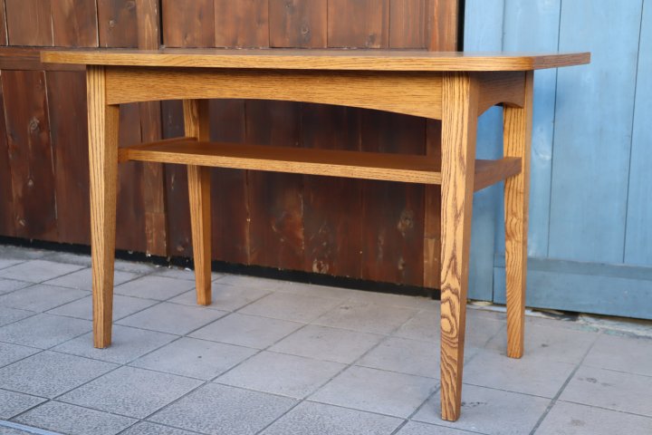 人気のunicoウニコのKURT(クルト)シリーズのカフェテーブルです。オーク材のナチュラルな雰囲気と北欧スタイルのデザインが魅力のサイドテーブル。ブルックリンスタイルなどカッコいいインテリアに♪  - kokoelma -ココエルマ- 雑貨・中古家具・北欧家具・アンティーク家具 ...