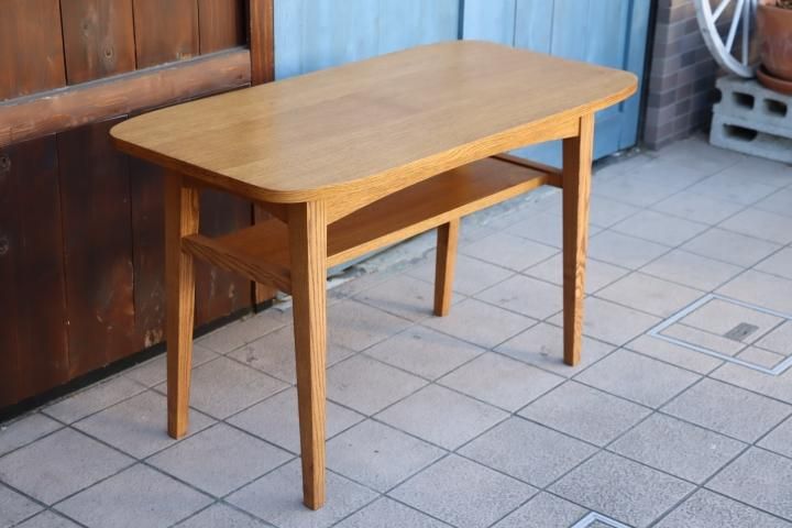 人気のunicoウニコのKURT(クルト)シリーズのカフェテーブルです