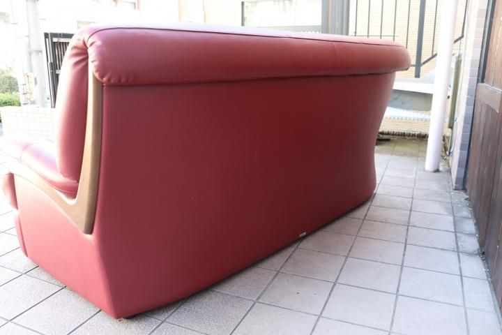 人気のkarimoku(カリモク家具)よりChitano(チターノ)の本革を 人気のkarimoku(カリモク家具)よりChitano(チターノ)の本革を
