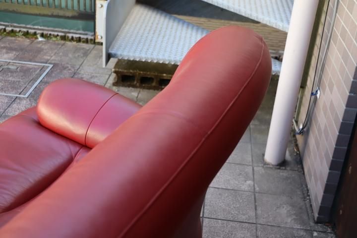 人気のkarimoku(カリモク家具)よりChitano(チターノ)の本革を 人気のkarimoku(カリモク家具)よりChitano(チターノ)の本革を
