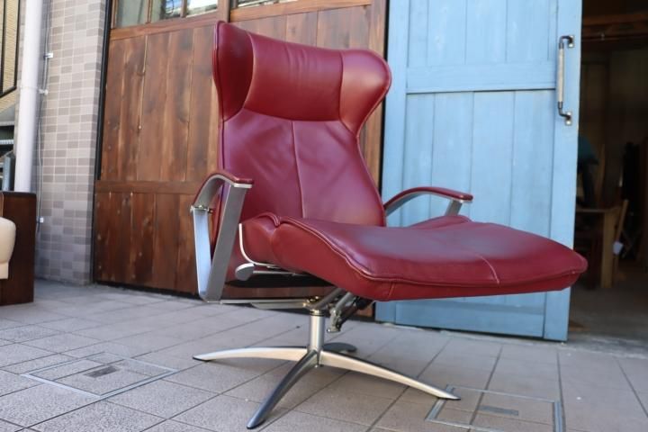 北欧デンマークのメーカーKEBE(ケベ)社の総本革張 KE-26PN 北欧デンマークのメーカーKEBE(ケベ)社の総本革張 KE-26PN