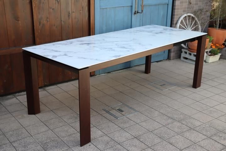 イタリアのCalligaris(カリガリス)社のOMNIA(オムニア イタリアのCalligaris(カリガリス)社のOMNIA(オムニア